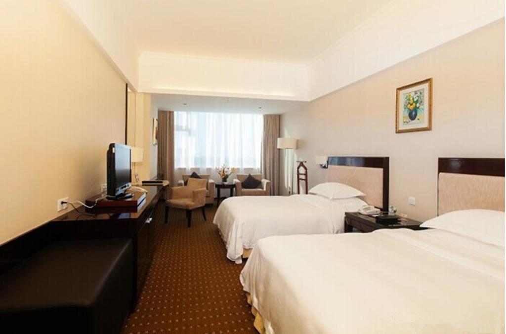 Tienyow Grand Hotel Haikou  Room photo