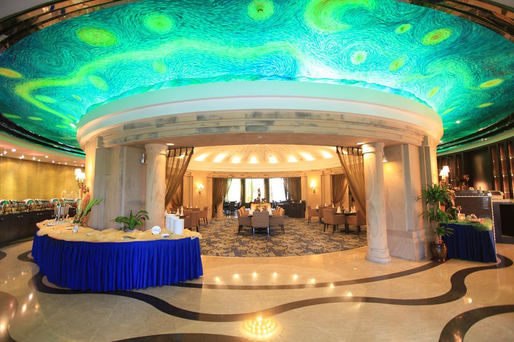 Tienyow Grand Hotel Haikou  Exterior photo